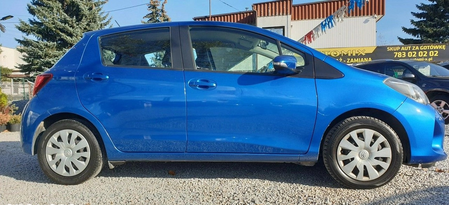 Toyota Yaris cena 32900 przebieg: 213000, rok produkcji 2015 z Tyszowce małe 436